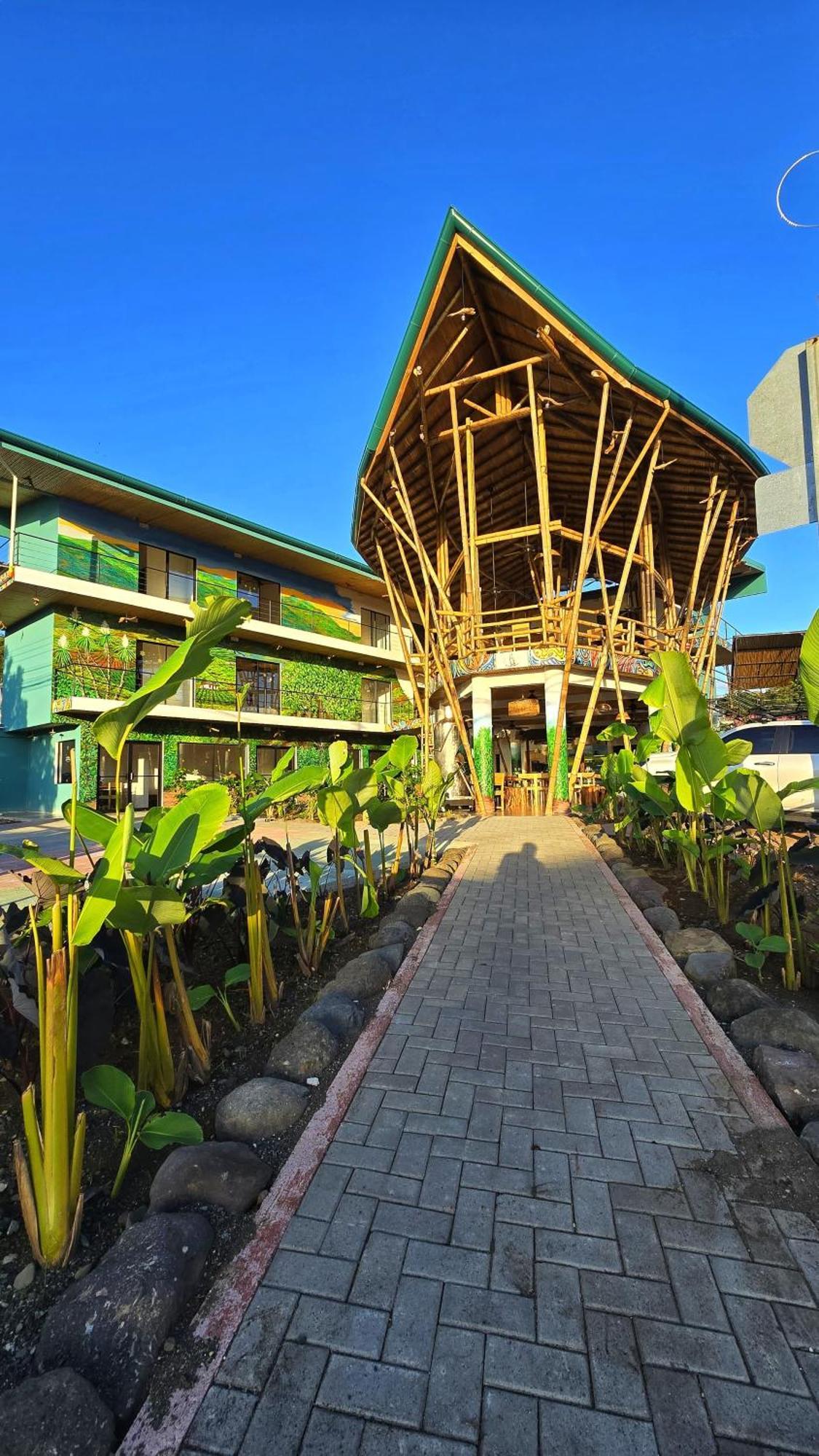 Bonding Coffee Roaster Cafe & Hotel Quepos Ngoại thất bức ảnh