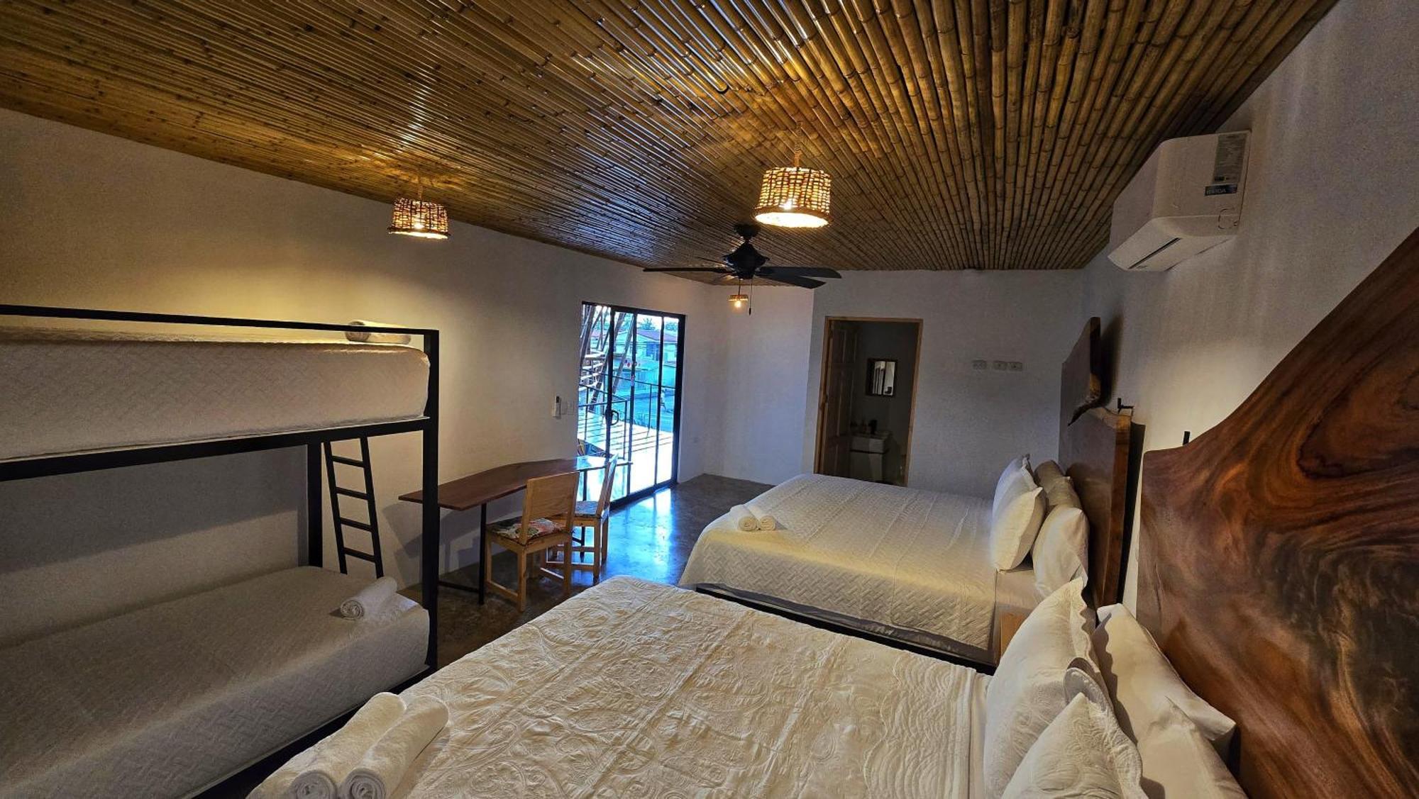 Bonding Coffee Roaster Cafe & Hotel Quepos Ngoại thất bức ảnh