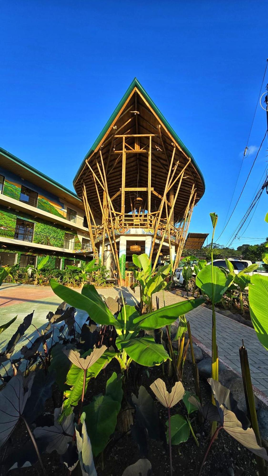 Bonding Coffee Roaster Cafe & Hotel Quepos Ngoại thất bức ảnh