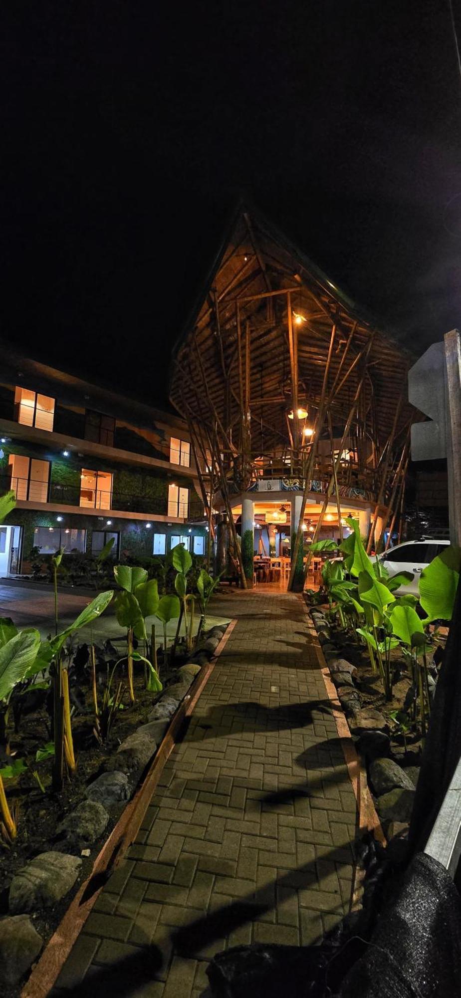 Bonding Coffee Roaster Cafe & Hotel Quepos Ngoại thất bức ảnh
