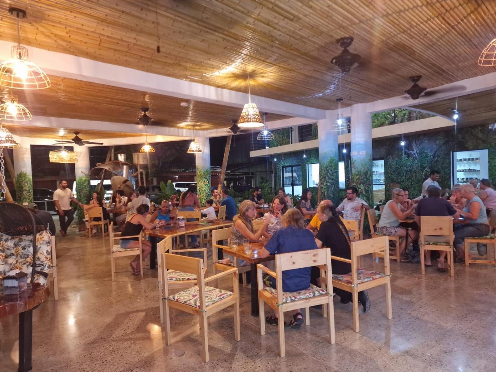 Bonding Coffee Roaster Cafe & Hotel Quepos Ngoại thất bức ảnh