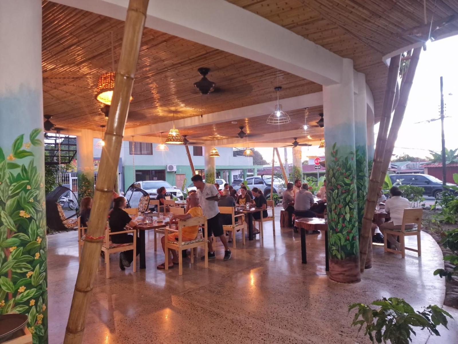 Bonding Coffee Roaster Cafe & Hotel Quepos Ngoại thất bức ảnh