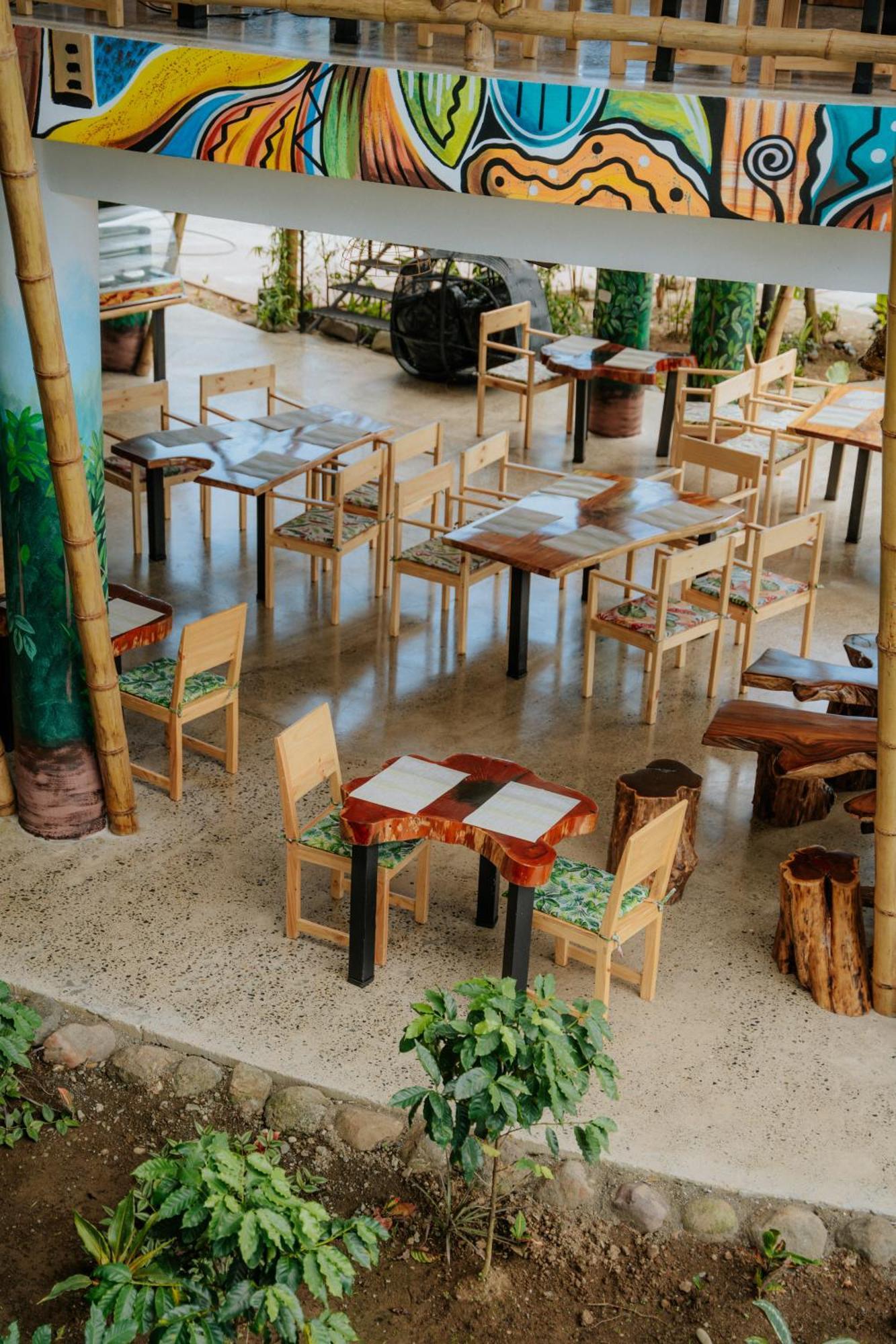 Bonding Coffee Roaster Cafe & Hotel Quepos Ngoại thất bức ảnh